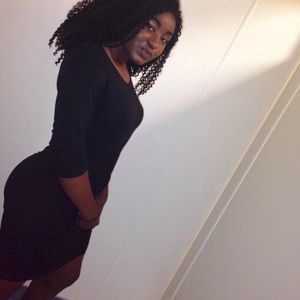 Meet your Posher, Ayreouna